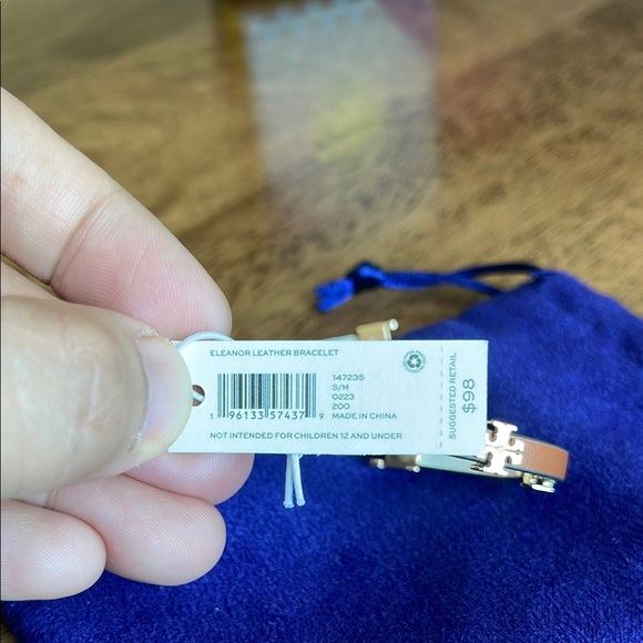 Tory Burch Eleonor Bracelet - Picture 7 of 8